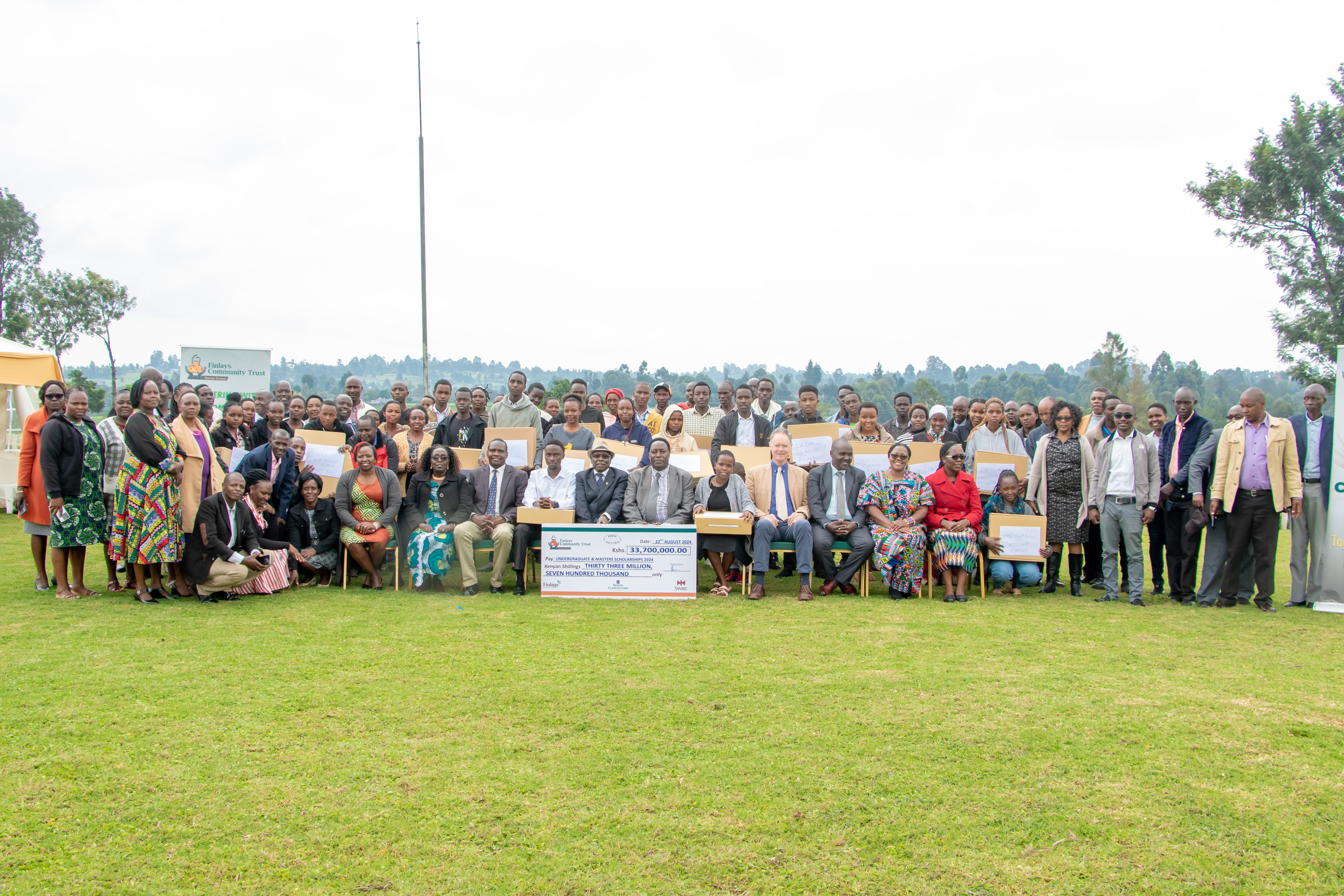 You are currently viewing 30 Students Receive Masters and Undergraduate Scholarships in Bomet and Kericho Counties